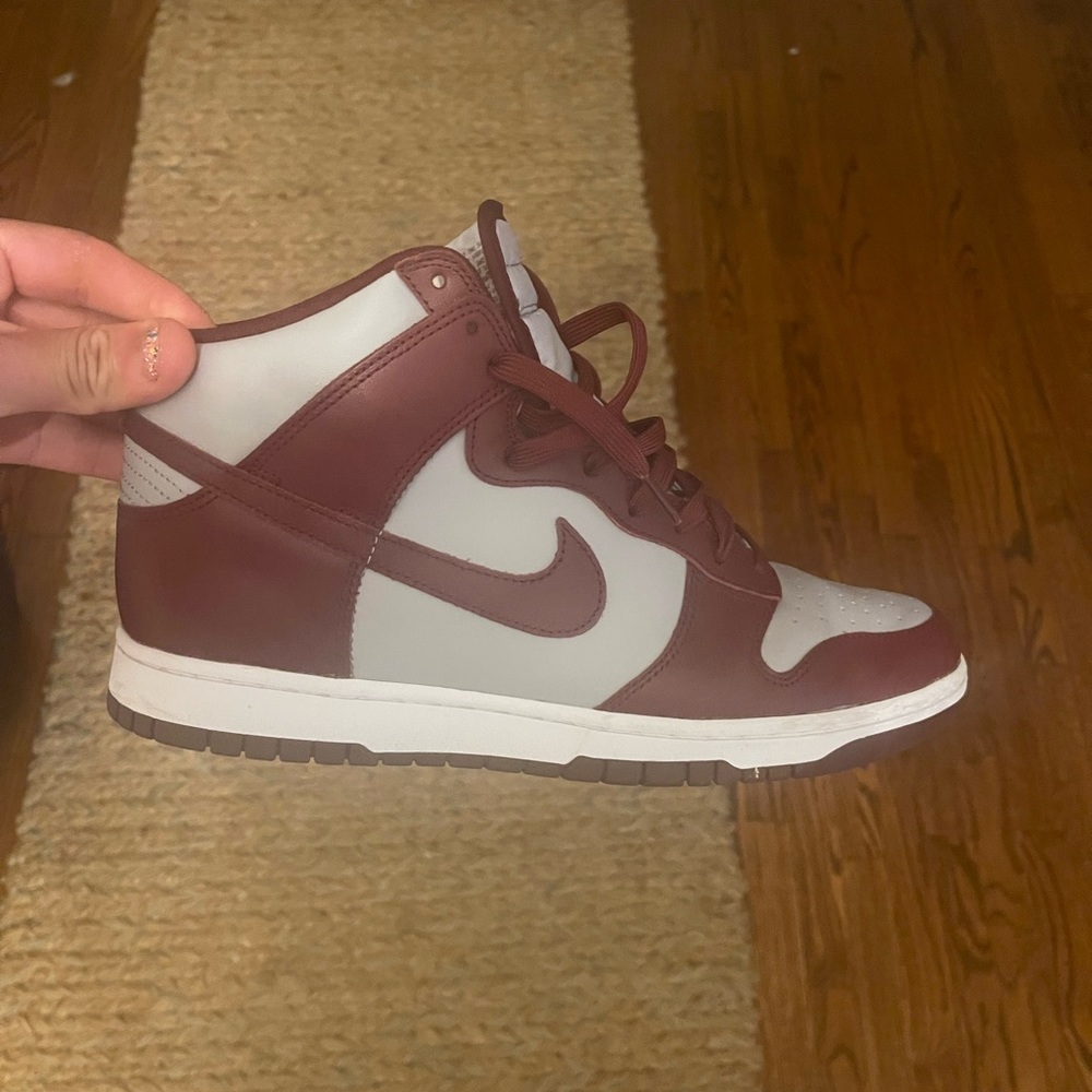 Nike Dunks - High 11.5